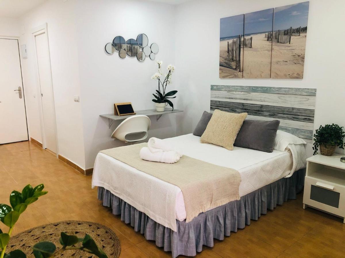 Apartaestudio Moderno Benalmadena Malaga Экстерьер фото